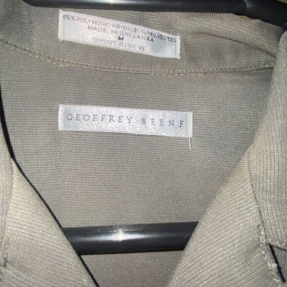 Geoffrey Beene Short Sleeve Button Up - Picture 6 of 8